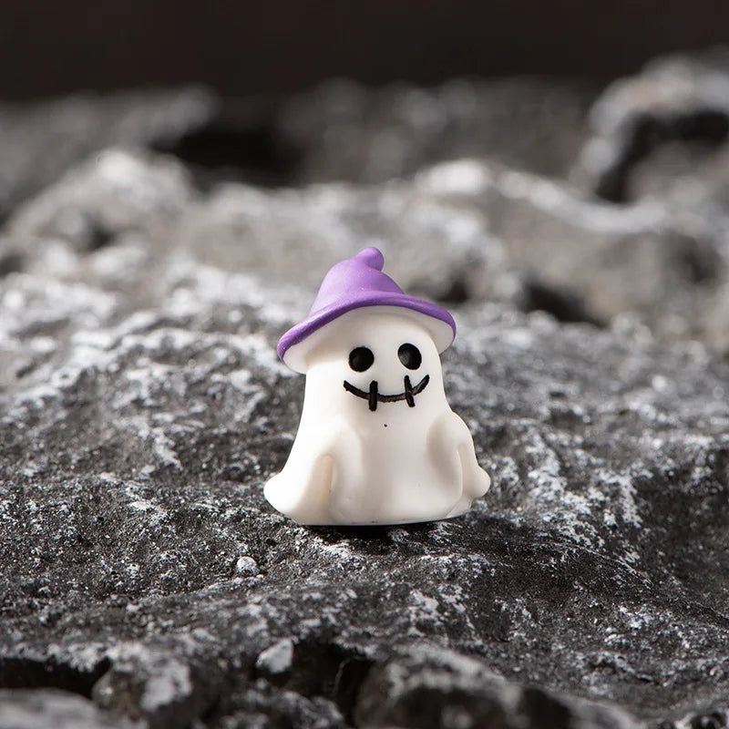 2025 Figurines Miniatures Pumpkin Skeleton Mummy Skull Micro Landscape Ornaments For Halloween Decorations Hoom Desk Accessories