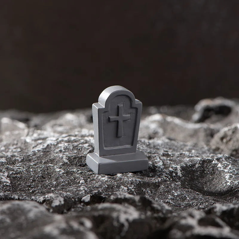 2025 Figurines Miniatures Pumpkin Skeleton Mummy Skull Micro Landscape Ornaments For Halloween Decorations Hoom Desk Accessories