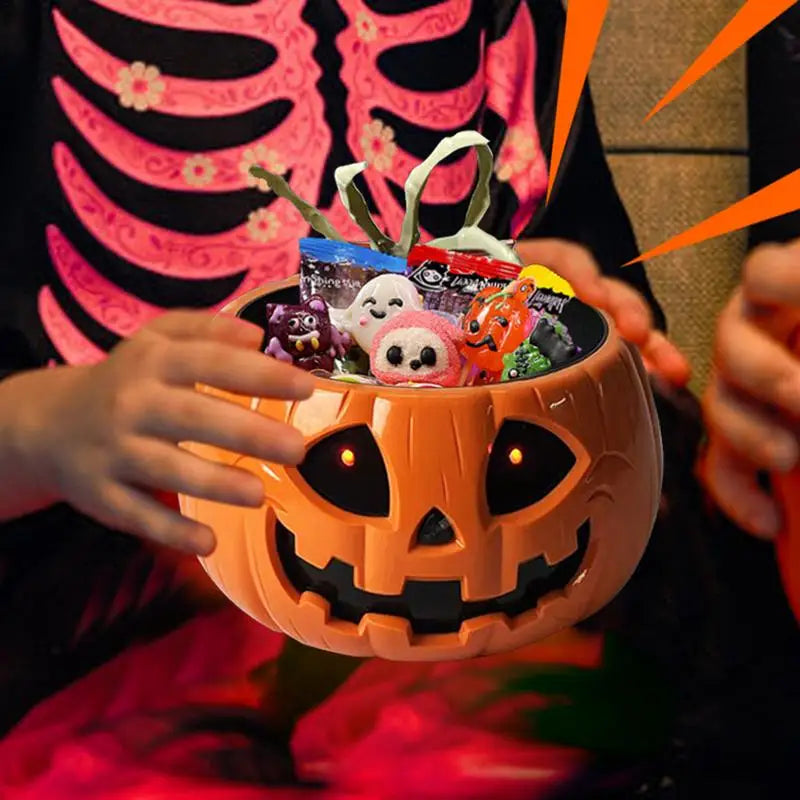 Pumpkin Candy Dish Pumpkin Halloween Auto-Sensing Dish Horror Candy Dish With Skeleton Hand Large Capacity Bowl For Prank Bar
